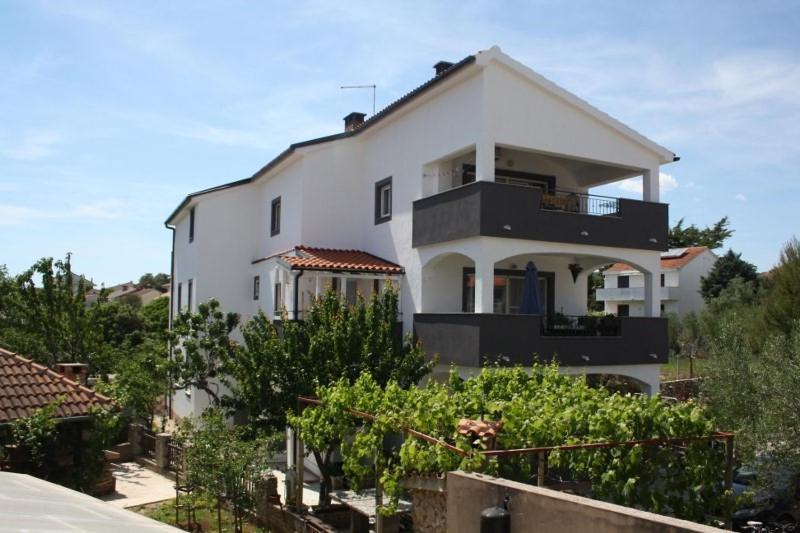 Charming Apartments Dodo Krk Town Exterior foto